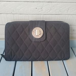 VERA BRADLEY Turnlock Wallet Black Quilted Leopard Print Interior